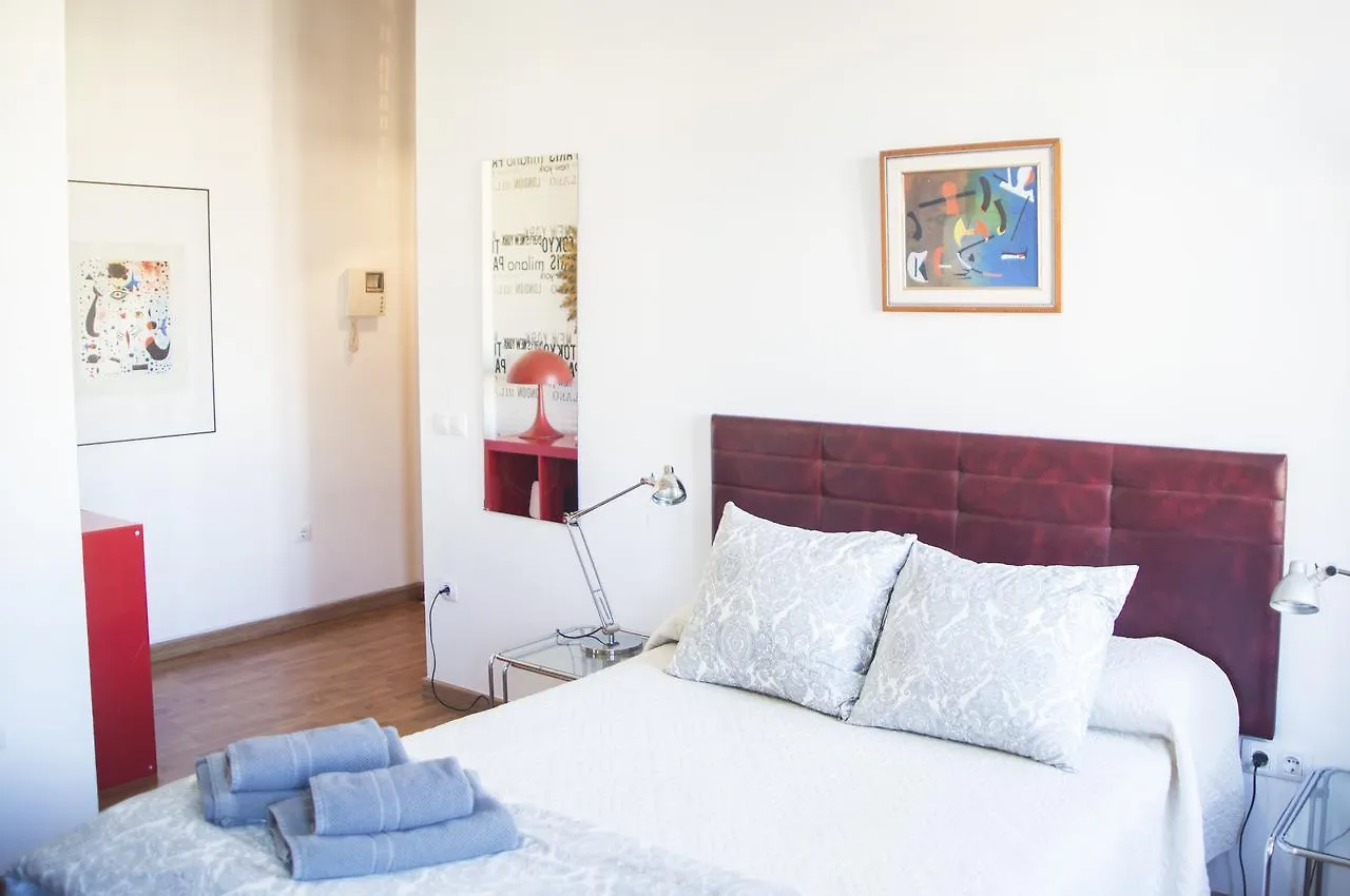 Malaga Dreams City Center Apartment 0*,