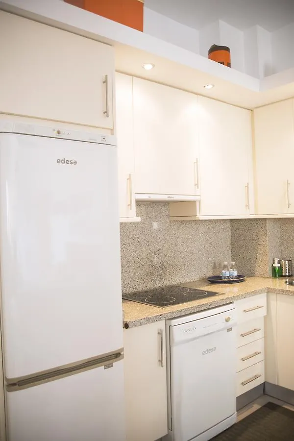 Malaga Dreams City Center Apartment 0*,